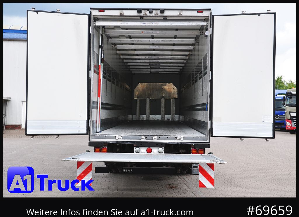 KRONE SDK 27, ISo Koffer, LBW Lift 145.000km - Semirremolque caja cerrada: foto 3 KRONE SDK 27, ISo Koffer, LBW Lift 145.000km - Semirremolque caja cerrada: foto 3