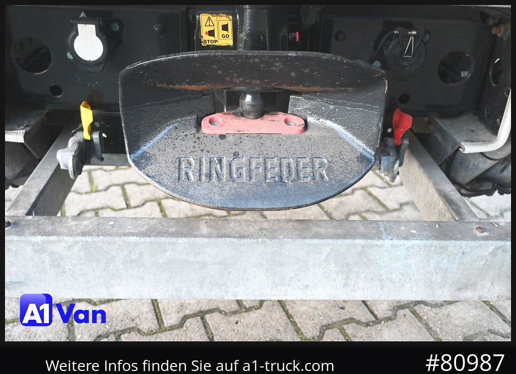 MAN TGL 8.190 4x2 L-Haus Schlafkabine - Furgoneta caja cerrada: foto 2 MAN TGL 8.190 4x2 L-Haus Schlafkabine - Furgoneta caja cerrada: foto 2