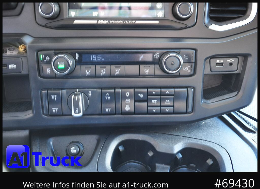 SCANIA P 320 P 6x2,, Getränke, Lenkachse, LBW: Dhollandia DHLM 30 - Camión transporte de bebidas: foto 5 SCANIA P 320 P 6x2,, Getränke, Lenkachse, LBW: Dhollandia DHLM 30 - Camión transporte de bebidas: foto 5