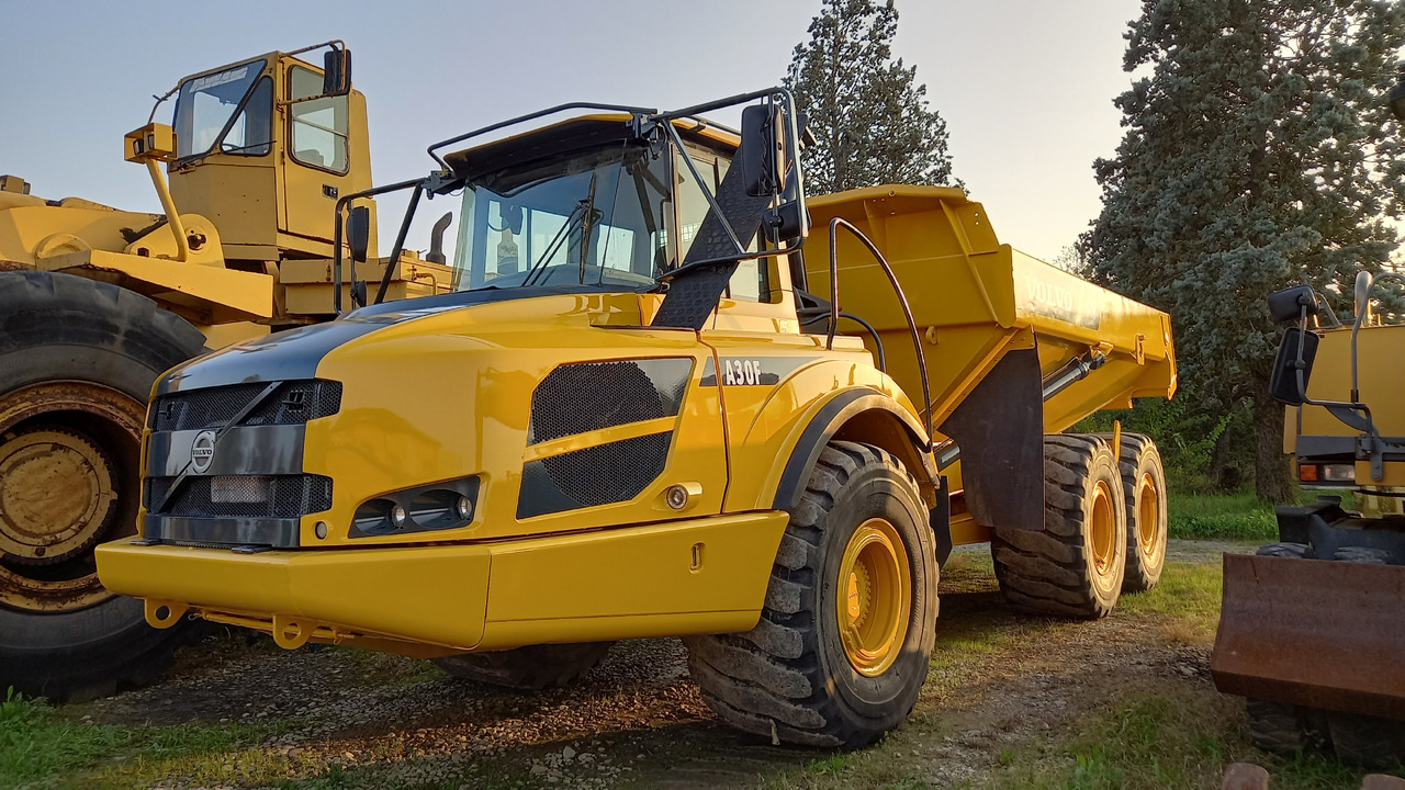 VOLVO A30F - Dúmper articulado: foto 4 VOLVO A30F - Dúmper articulado: foto 4