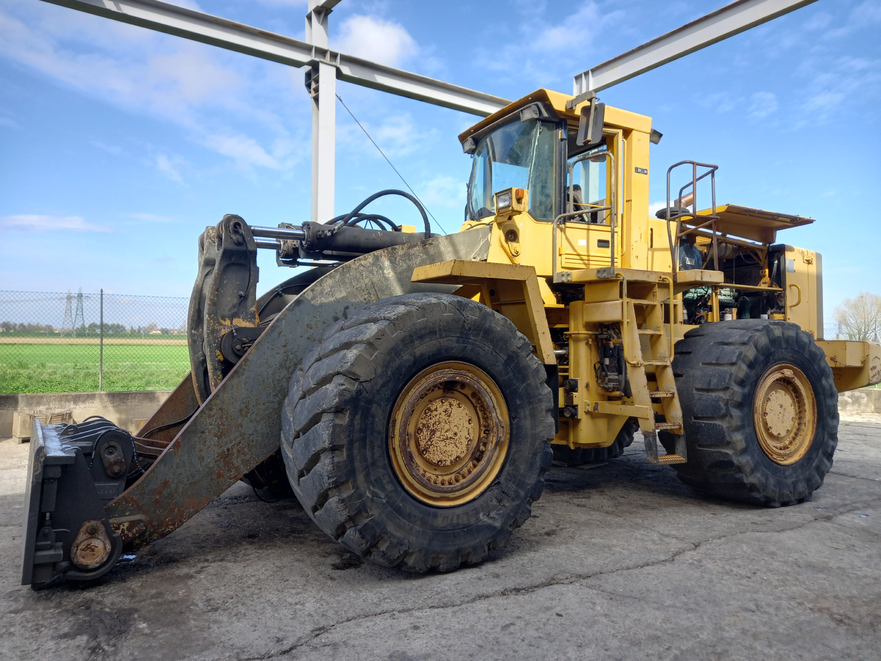 VOLVO L330C - Cargadora de ruedas: foto 5 VOLVO L330C - Cargadora de ruedas: foto 5