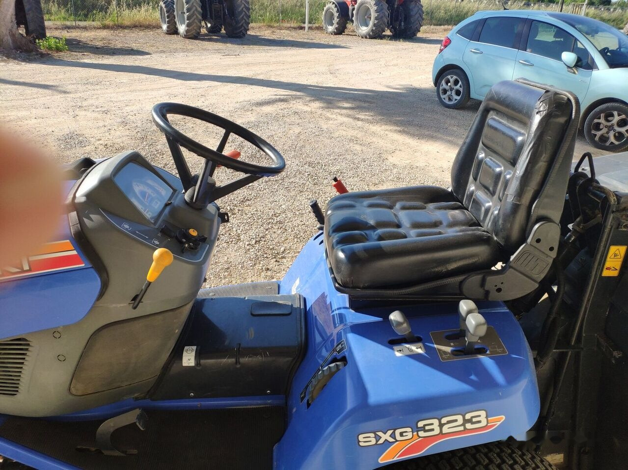 Iseki SXG323H - Cortacésped: foto 4 Iseki SXG323H - Cortacésped: foto 4