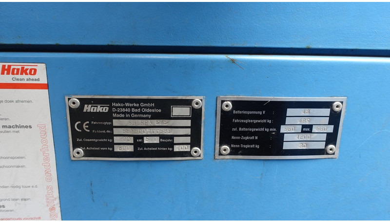 Hako Sherpa S/5 48 volts met acculader - Remolcadora: foto 5 Hako Sherpa S/5 48 volts met acculader - Remolcadora: foto 5