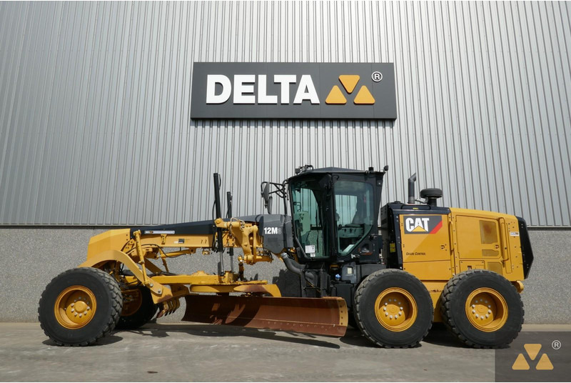 Caterpillar 12M3 - Grader: foto 1 Caterpillar 12M3 - Grader: foto 1