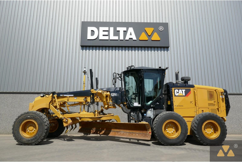 Caterpillar 12M3 - Grader: foto 1 Caterpillar 12M3 - Grader: foto 1