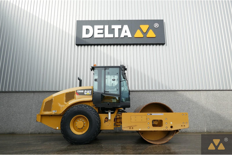 Caterpillar CS66B - Rodillo: foto 2 Caterpillar CS66B - Rodillo: foto 2