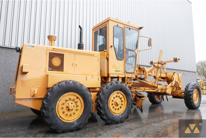 Mitsubishi MG300 - Grader: foto 5 Mitsubishi MG300 - Grader: foto 5