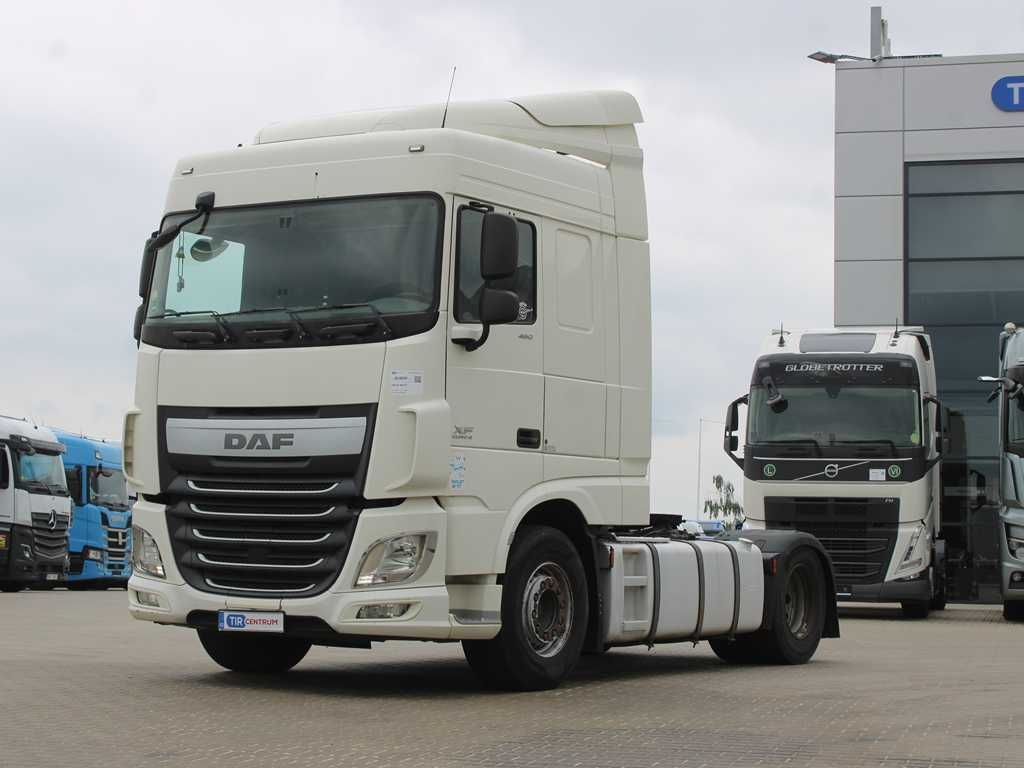 DAF XF 460 FT, EURO 6 DAF XF 460 FT, EURO 6 - Cabeza tractora: foto 1 DAF XF 460 FT, EURO 6 DAF XF 460 FT, EURO 6 - Cabeza tractora: foto 1