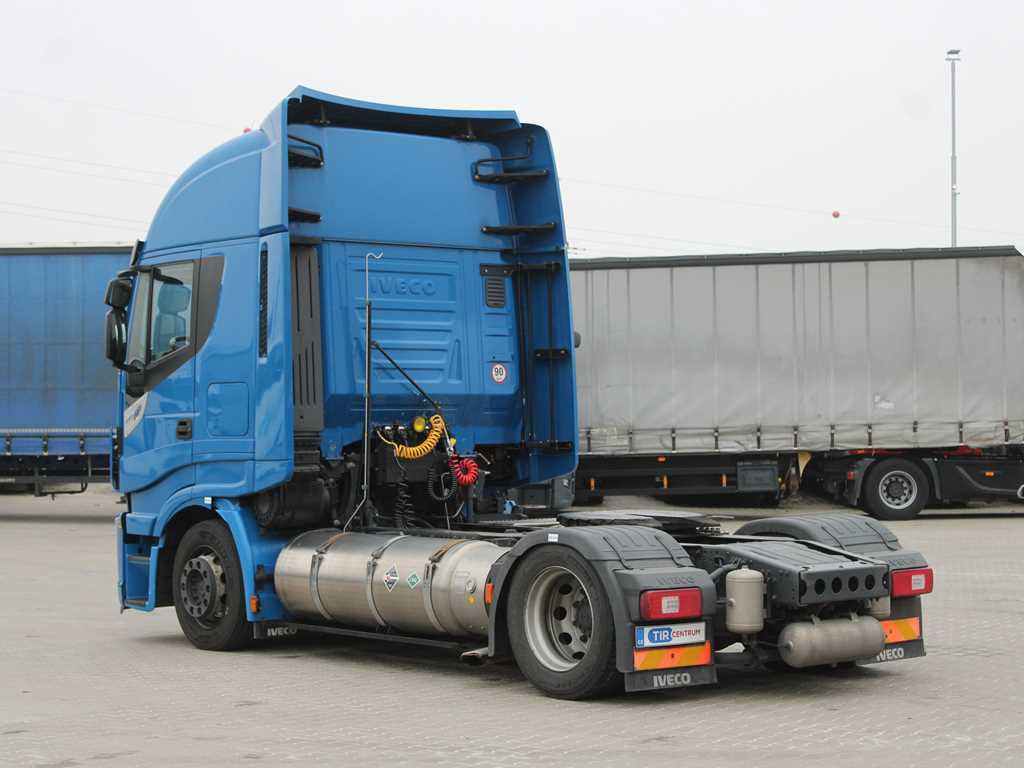 Iveco STRALIS 460, EURO 6, LNG, LOWDECK, RETARDER, INDEPENDENT AIR CONDITIONING - Cabeza tractora: foto 5 Iveco STRALIS 460, EURO 6, LNG, LOWDECK, RETARDER, INDEPENDENT AIR CONDITIONING - Cabeza tractora: foto 5