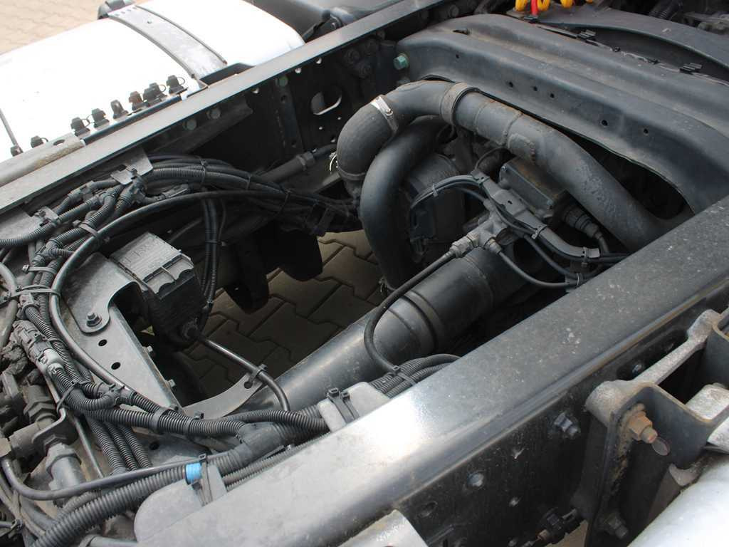 Cabeza tractora MAN TGX 18.500, EURO 6, LOW DECK, RETARDER: foto 6