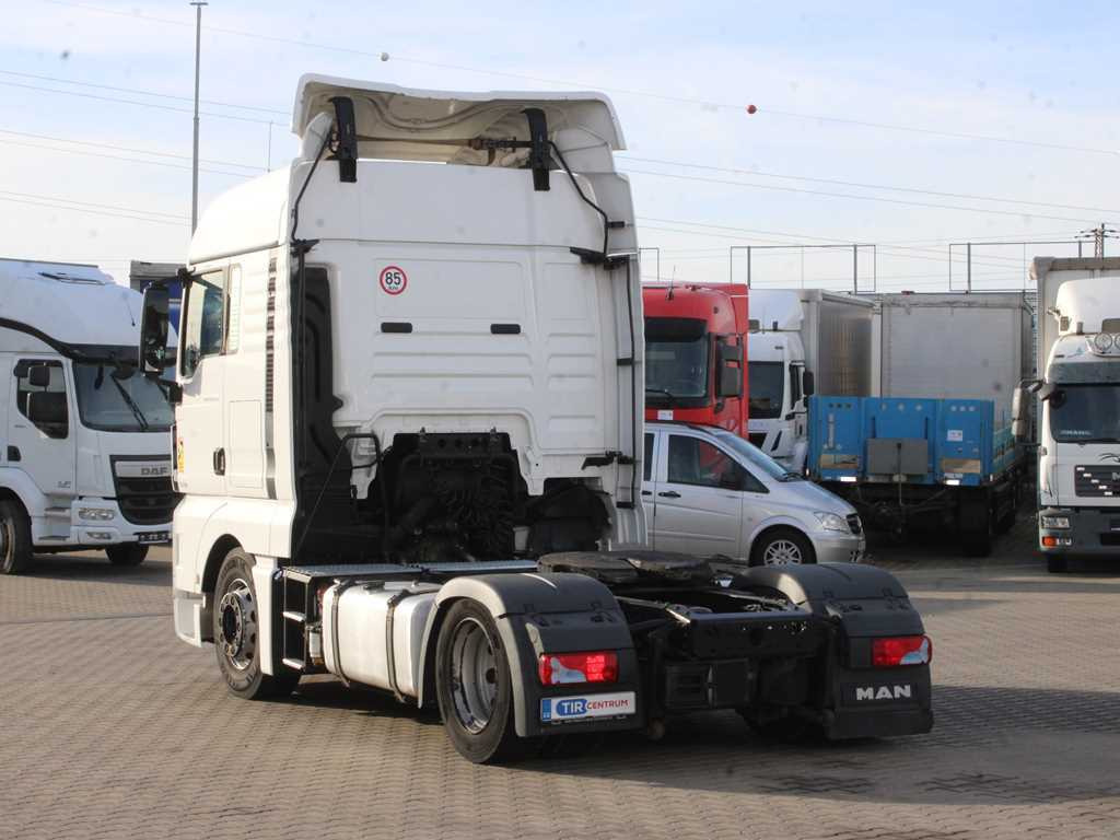 MAN TGX 18.500, LOWDECK, NAVIGATION, RETARDER, EURO 6 - Cabeza tractora: foto 5 MAN TGX 18.500, LOWDECK, NAVIGATION, RETARDER, EURO 6 - Cabeza tractora: foto 5