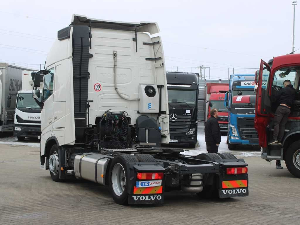 Volvo FH 500, LOWDECK , VEB+, EURO 6, I-PARK COOL - Cabeza tractora: foto 4 Volvo FH 500, LOWDECK , VEB+, EURO 6, I-PARK COOL - Cabeza tractora: foto 4