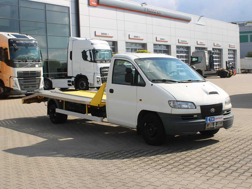 Hyundai H1 TRUCK, EURO 3, DRIVEWAYS, WINCH, TIRES 90% - Grua de remolque autos: foto 3 Hyundai H1 TRUCK, EURO 3, DRIVEWAYS, WINCH, TIRES 90% - Grua de remolque autos: foto 3