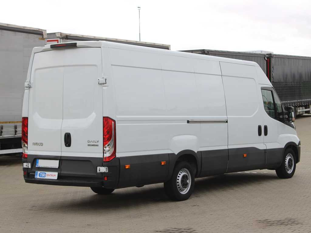 Iveco Daily 35S16 - Furgón: foto 4 Iveco Daily 35S16 - Furgón: foto 4
