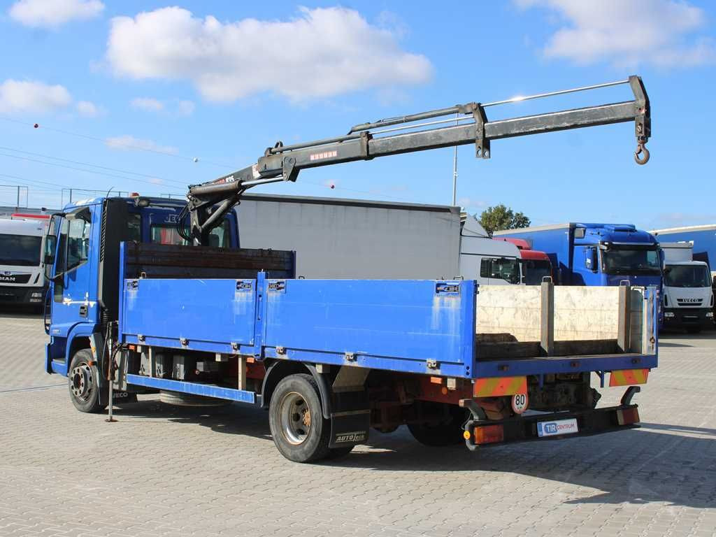 Iveco EUROCARGO 100E17, EURO 3, CRANE HIAB 035-2 - Camión grúa: foto 4 Iveco EUROCARGO 100E17, EURO 3, CRANE HIAB 035-2 - Camión grúa: foto 4