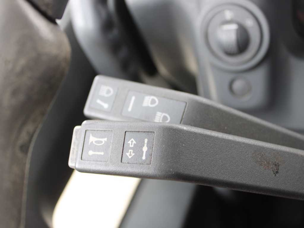 Camión lona Iveco EUROCARGO 75E18, EURO 4, PNEU 80%: foto 13 Camión lona Iveco EUROCARGO 75E18, EURO 4, PNEU 80%: foto 13