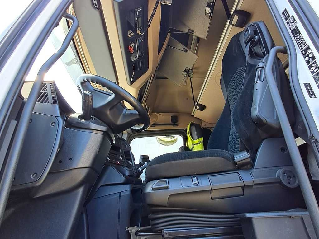 Mercedes-Benz Actros 2542, 6X2 - Camión lona: foto 5 Mercedes-Benz Actros 2542, 6X2 - Camión lona: foto 5