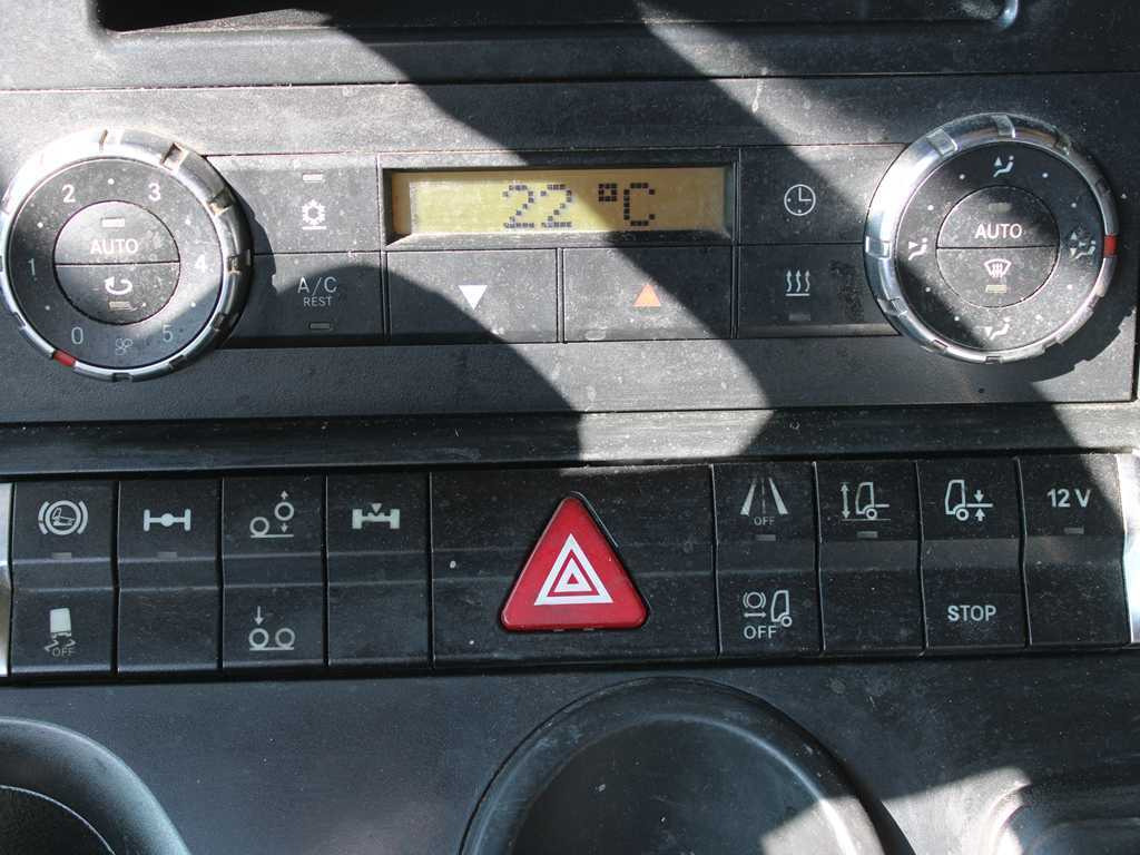 Camión lona Mercedes-Benz Actros 2542, EURO 6, 6X2, AIR SUSPENSION + PANAV TV018M: foto 10