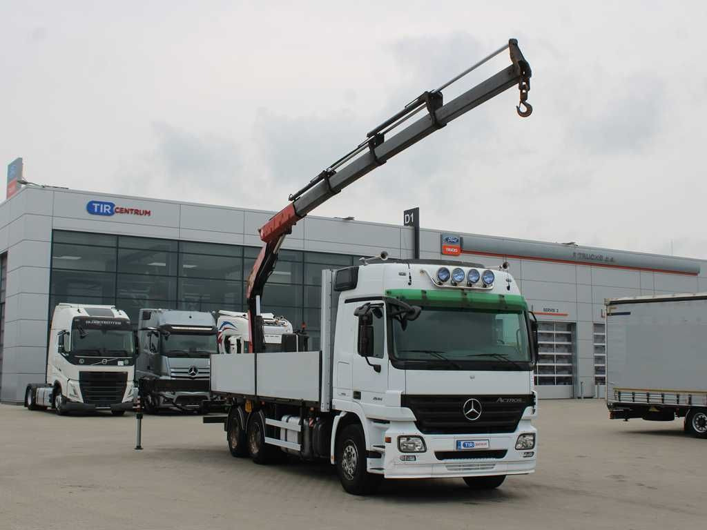 Mercedes-Benz Actros 2644, 6X4, EURO 4, CRANE FASSI F210 - Camión grúa: foto 2 Mercedes-Benz Actros 2644, 6X4, EURO 4, CRANE FASSI F210 - Camión grúa: foto 2