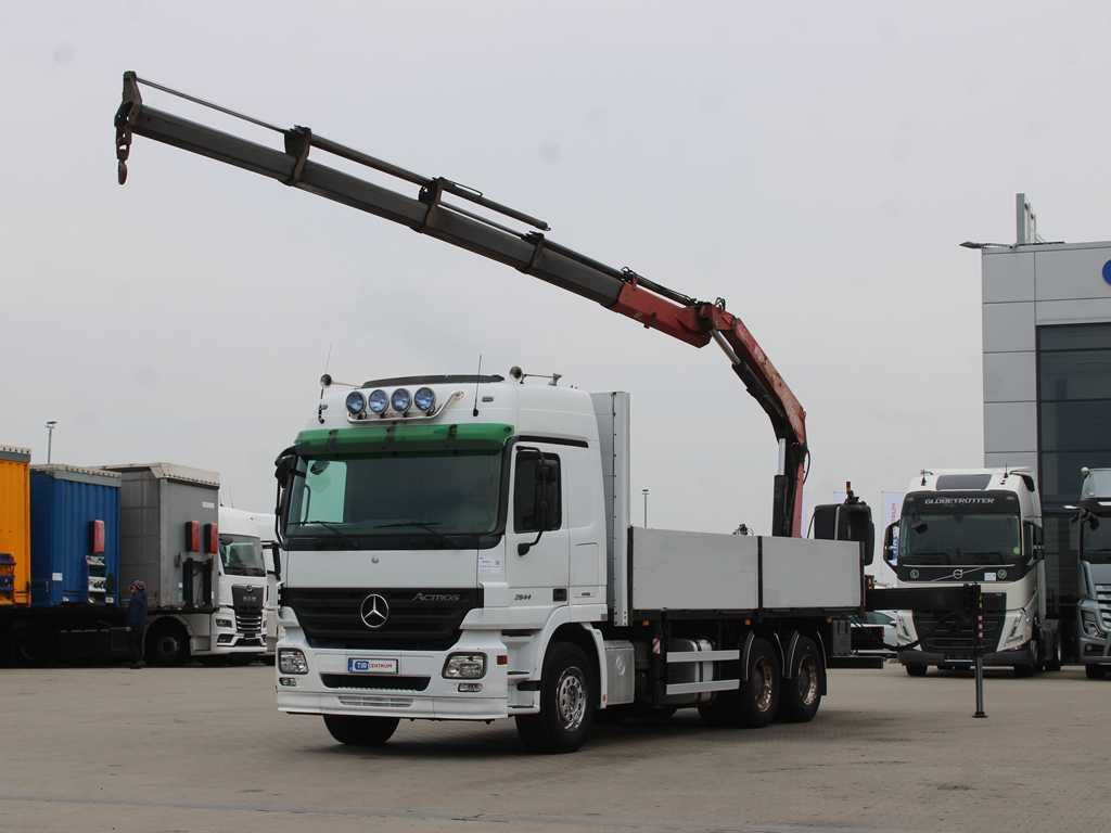 Mercedes-Benz Actros 2644, 6X4, EURO 4, CRANE FASSI F210 - Camión grúa: foto 1 Mercedes-Benz Actros 2644, 6X4, EURO 4, CRANE FASSI F210 - Camión grúa: foto 1
