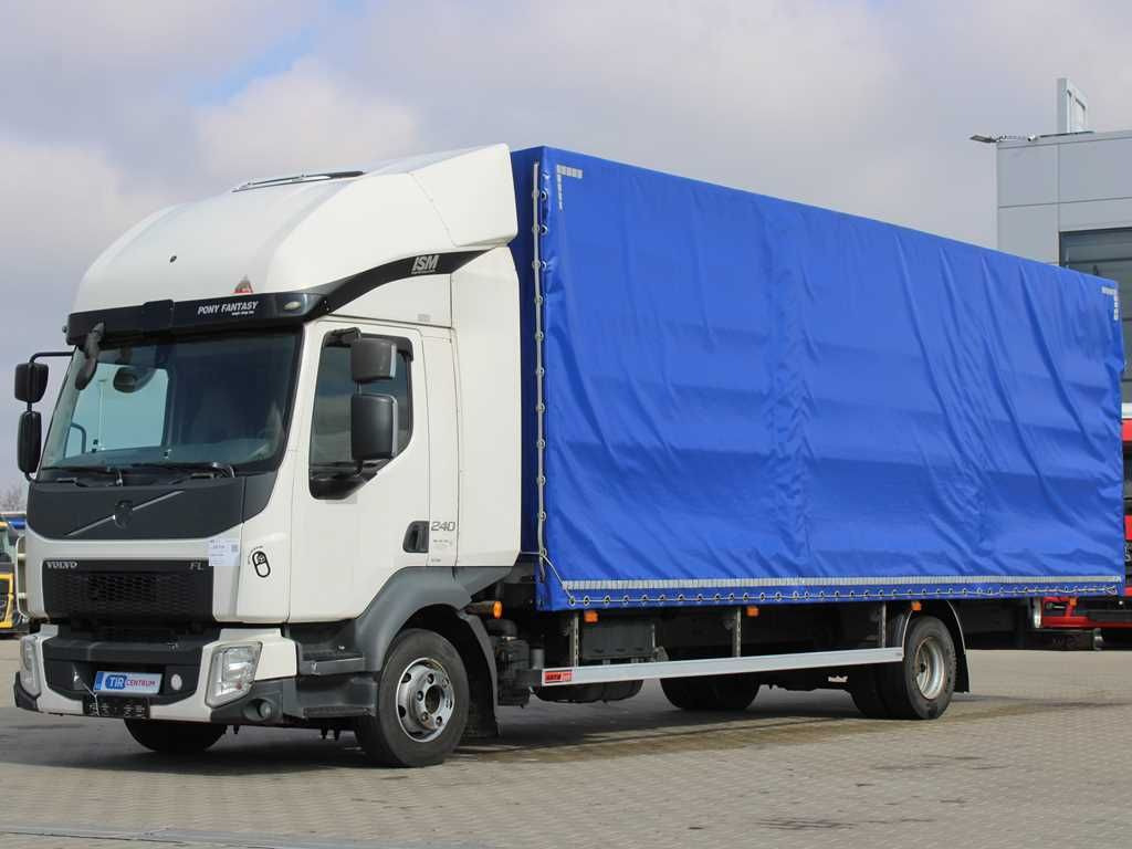 Volvo FL 240, SLEEPING CABIN, EURO 6, VEB+ - Camión lona: foto 1 Volvo FL 240, SLEEPING CABIN, EURO 6, VEB+ - Camión lona: foto 1