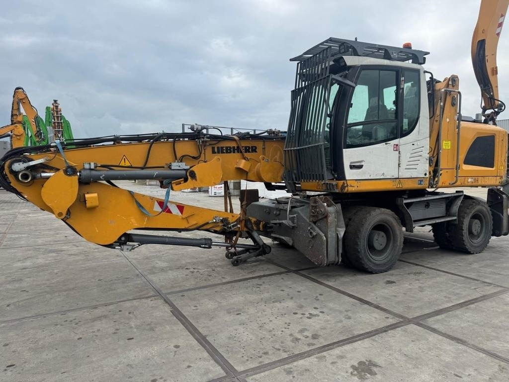 Liebherr LH 22 M - Manipulador de materiales: foto 2 Liebherr LH 22 M - Manipulador de materiales: foto 2