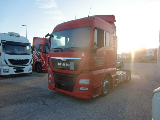 MAN TGX 18.440 XLX Low Deck, Automatik, E6 - Cabeza tractora: foto 3 MAN TGX 18.440 XLX Low Deck, Automatik, E6 - Cabeza tractora: foto 3
