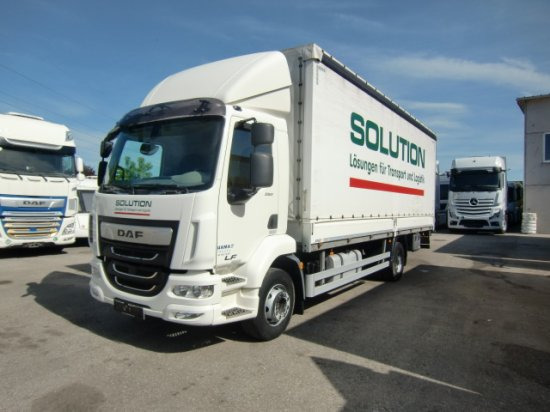 DAF LF 260 16 Tonner Plane mit LBW, Automatik, E6, - Camión lona: foto 1 DAF LF 260 16 Tonner Plane mit LBW, Automatik, E6, - Camión lona: foto 1