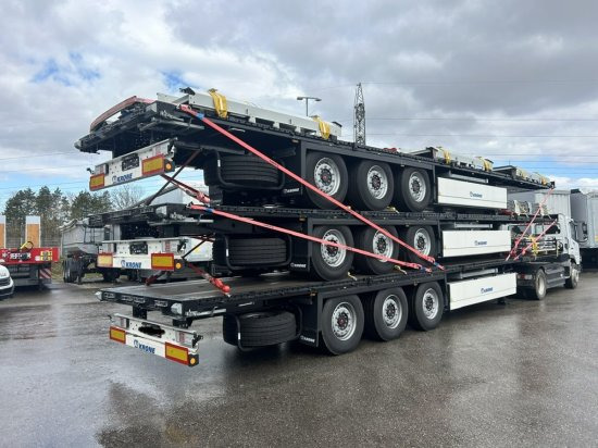 Krone Bordwandplanenauflieger , Einsteckrungen, Liftachse, SAF-Achsen, - Semirremolque lona: foto 2 Krone Bordwandplanenauflieger , Einsteckrungen, Liftachse, SAF-Achsen, - Semirremolque lona: foto 2