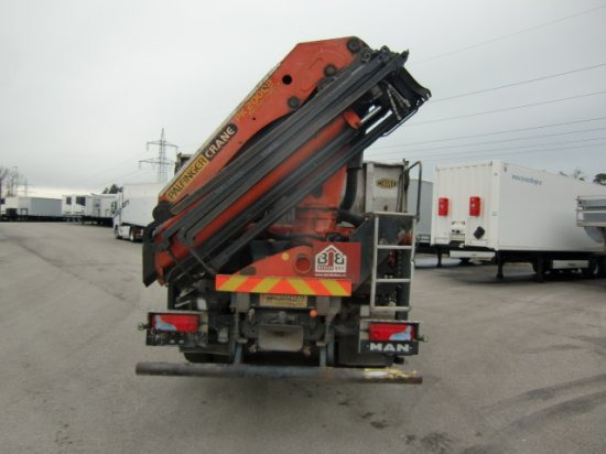 MAN TGA 33.430 6x4 Kipper, Manuel, E4 Palfinger Blatt-Blatt - Camión volquete: foto 5 MAN TGA 33.430 6x4 Kipper, Manuel, E4 Palfinger Blatt-Blatt - Camión volquete: foto 5