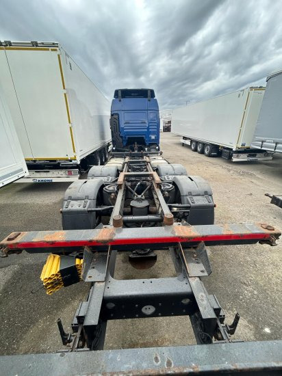 MAN TGX 26.440 XLX 6x2 Liftachse, Euro 6, Motorschaden - Camión portacontenedore/ Intercambiable: foto 3 MAN TGX 26.440 XLX 6x2 Liftachse, Euro 6, Motorschaden - Camión portacontenedore/ Intercambiable: foto 3