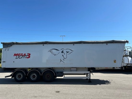 MEGA Light Alu-Kippmulde 55m³, Kombiklappe, SAF-Achsen, 1-A Liftachse, Rollplane - Semirremolque volquete: foto 4 MEGA Light Alu-Kippmulde 55m³, Kombiklappe, SAF-Achsen, 1-A Liftachse, Rollplane - Semirremolque volquete: foto 4
