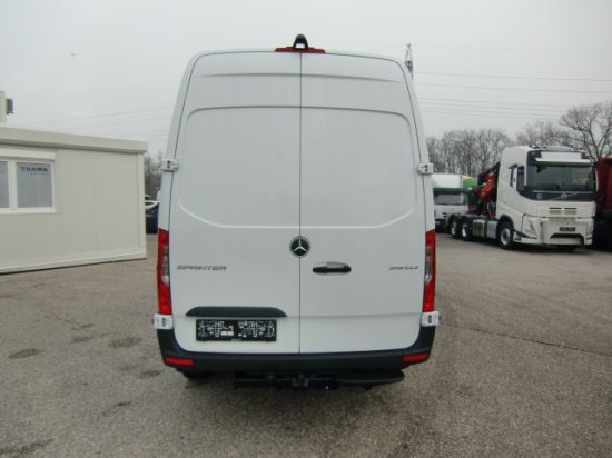 Mercedes-Benz Sprinter 319 CDI Standard, el.Schiebetür - Furgón: foto 5 Mercedes-Benz Sprinter 319 CDI Standard, el.Schiebetür - Furgón: foto 5