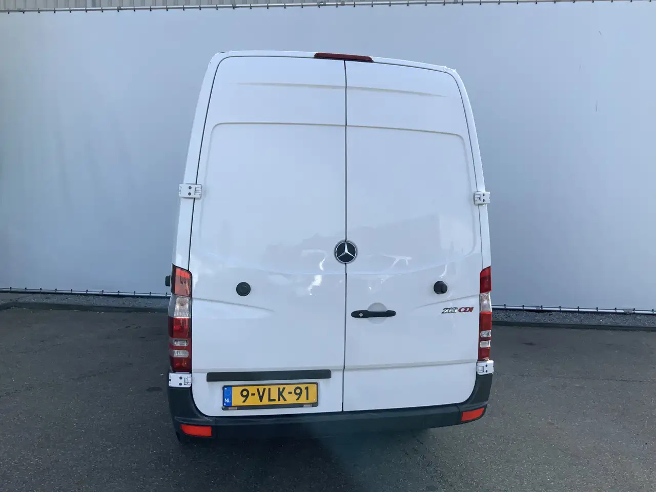 Mercedes-Benz Sprinter 213 2.2 CDI 366.L2.H2. 3 Zits Euro 4 - Furgón: foto 2 Mercedes-Benz Sprinter 213 2.2 CDI 366.L2.H2. 3 Zits Euro 4 - Furgón: foto 2