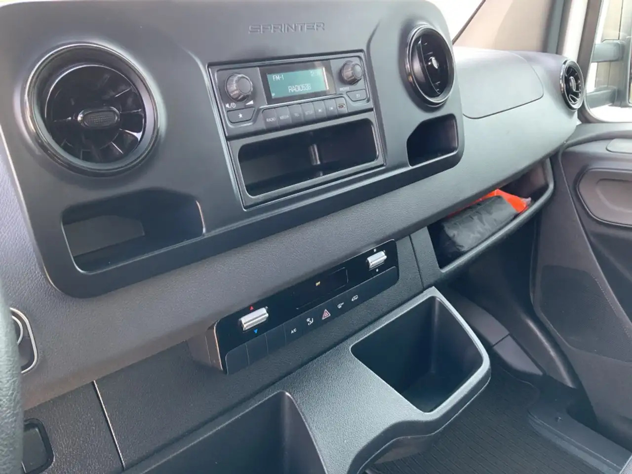 Furgoneta caja cerrada Mercedes-Benz Sprinter 314 2.2 CDI 432 Automaat Meubelbak & Klep Veer Air: foto 9