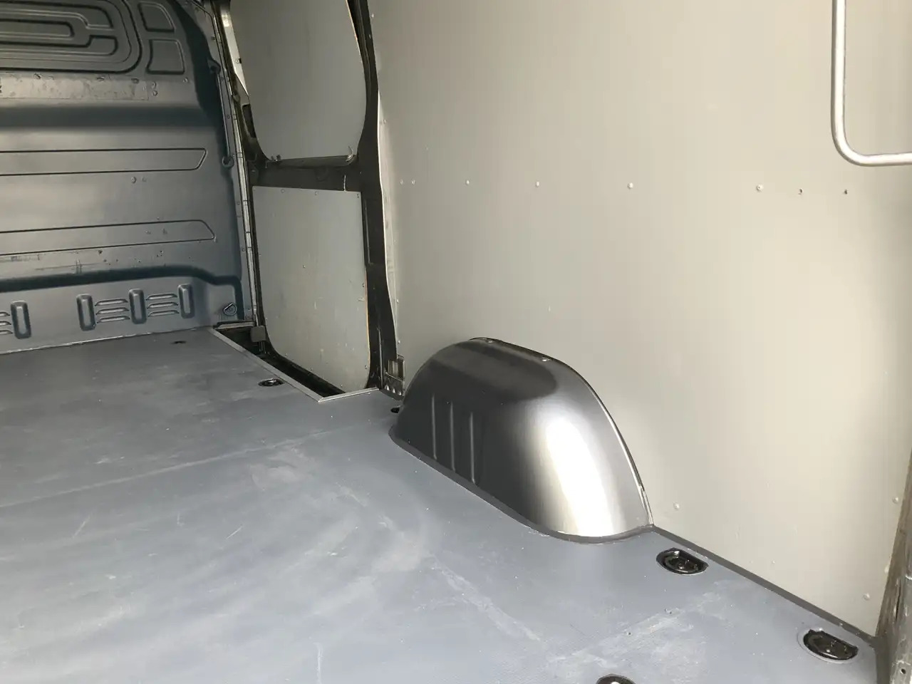 Mercedes-Benz Sprinter 319 3.0 cdi Autom.L2H2 Airco Cruise 3 Zits MBux 10 - Furgón: foto 5 Mercedes-Benz Sprinter 319 3.0 cdi Autom.L2H2 Airco Cruise 3 Zits MBux 10 - Furgón: foto 5