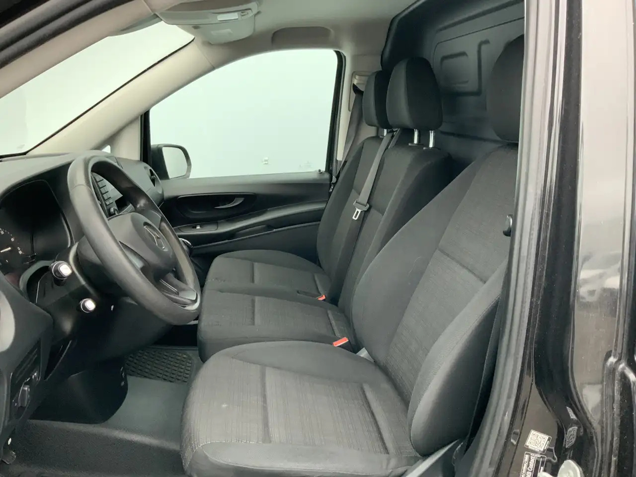 Mercedes-Benz Vito 114 CDI Lang L2 H1 3 Zits Airco Cruise Euro 5 - Furgoneta pequeña: foto 4 Mercedes-Benz Vito 114 CDI Lang L2 H1 3 Zits Airco Cruise Euro 5 - Furgoneta pequeña: foto 4
