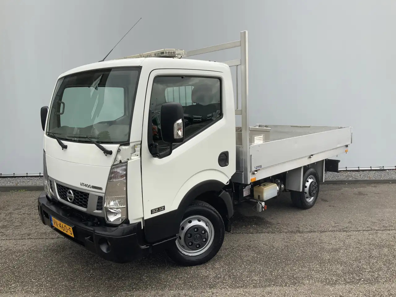Nissan NT400 32.12 2.5 dCi 250 Kipper Trekhaak 2000 kg 3 - Furgoneta basculante: foto 2 Nissan NT400 32.12 2.5 dCi 250 Kipper Trekhaak 2000 kg 3 - Furgoneta basculante: foto 2