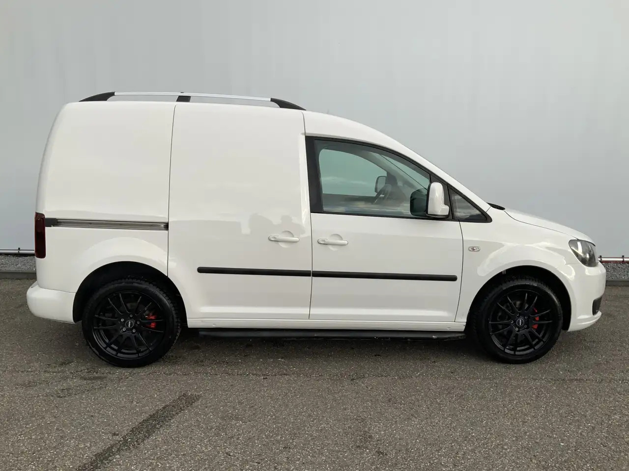 Leasing de Volkswagen Caddy BENZINE !!! 1.2 TSI Airco Side Bar Alu Velg Trekha Volkswagen Caddy BENZINE !!! 1.2 TSI Airco Side Bar Alu Velg Trekha: foto 17 Leasing de Volkswagen Caddy BENZINE !!! 1.2 TSI Airco Side Bar Alu Velg Trekha Volkswagen Caddy BENZINE !!! 1.2 TSI Airco Side Bar Alu Velg Trekha: foto 17