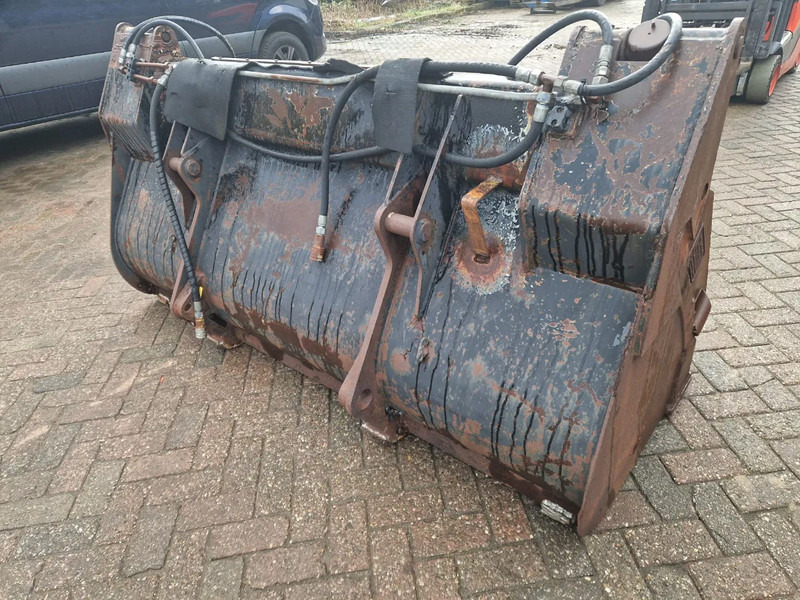 Doppstadt met Volvo aansluiting - Cazo para Maquinaria de construcción: foto 4 Doppstadt met Volvo aansluiting - Cazo para Maquinaria de construcción: foto 4