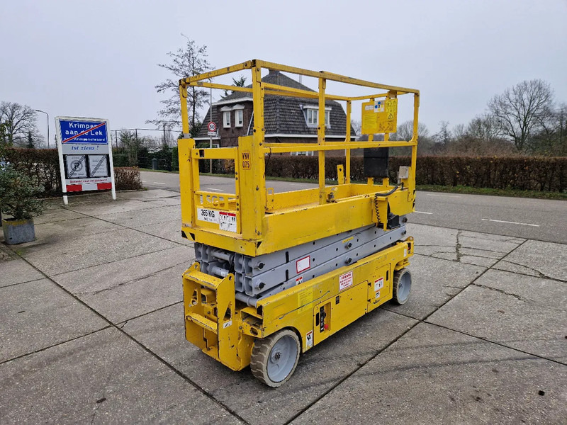 Genie GS2032 elektrisch werkhoogte 8m. met keuring - Plataforma de tijeras: foto 2 Genie GS2032 elektrisch werkhoogte 8m. met keuring - Plataforma de tijeras: foto 2