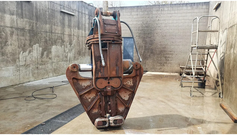 Komatsu JCY17 schrootschaar/betonvergruizer - Cizalla de demolición: foto 1 Komatsu JCY17 schrootschaar/betonvergruizer - Cizalla de demolición: foto 1