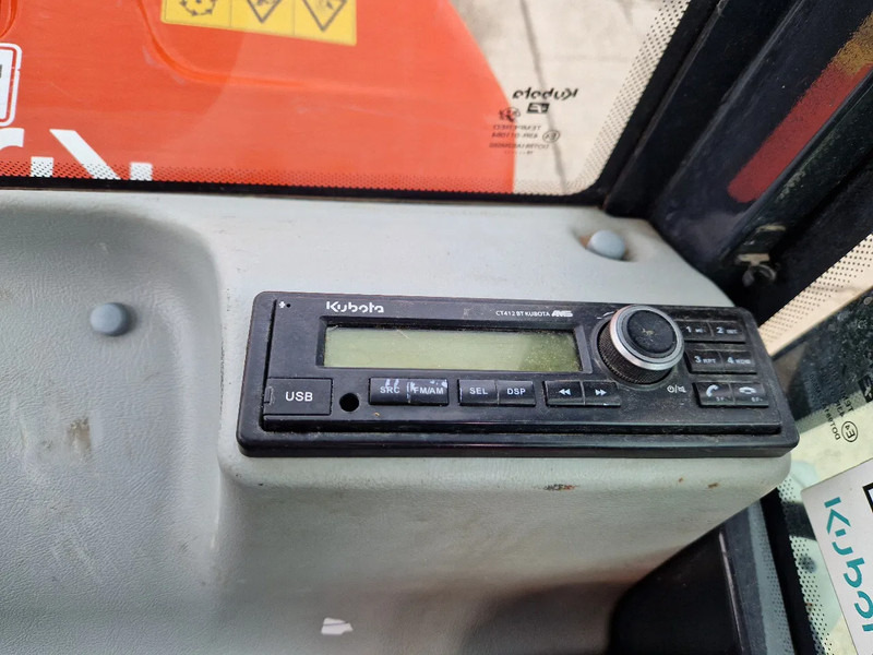 Miniexcavadora Kubota KX019-4 CW05 met 2 bakken: foto 11