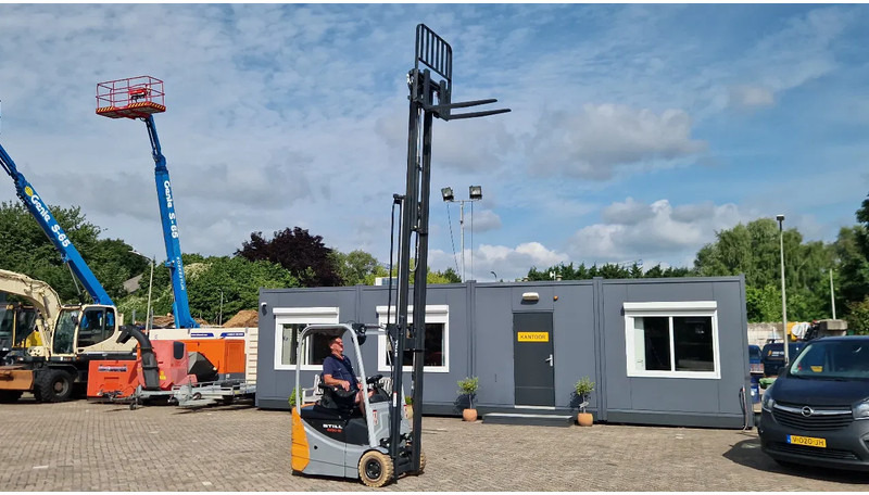 Carretilla elevadora eléctrica Still RX50-16 hefhoogte 4.95m, incl. keuring: foto 13 Carretilla elevadora eléctrica Still RX50-16 hefhoogte 4.95m, incl. keuring: foto 13