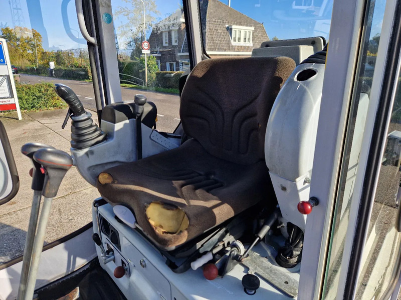 Leasing de WACKER NEUSON 2404RD met nivelleersysteem, mountain proof WACKER NEUSON 2404RD met nivelleersysteem, mountain proof: foto 9 Leasing de WACKER NEUSON 2404RD met nivelleersysteem, mountain proof WACKER NEUSON 2404RD met nivelleersysteem, mountain proof: foto 9