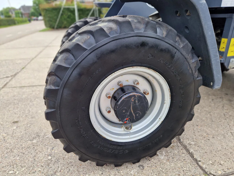 Leasing de Yanmar / Terex TL80 met NL kenteken very low hours! Yanmar / Terex TL80 met NL kenteken very low hours!: foto 15