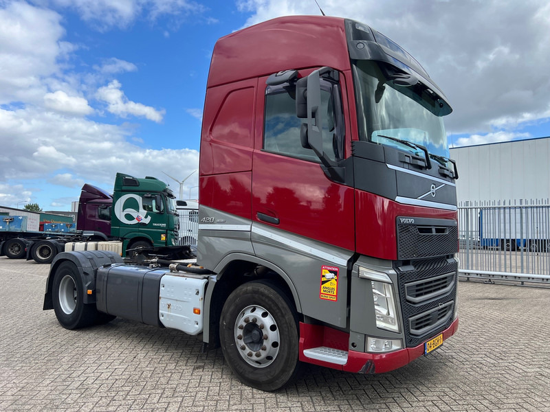 Volvo FH13.420 Globetrotter - ADR - Cabeza tractora: foto 4 Volvo FH13.420 Globetrotter - ADR - Cabeza tractora: foto 4