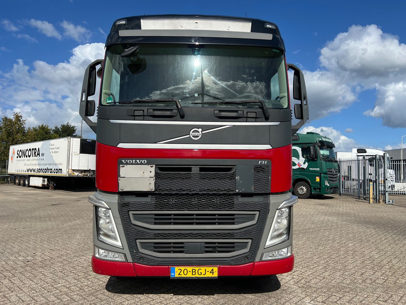 Volvo FH13.420 Globetrotter - ADR - Cabeza tractora: foto 2 Volvo FH13.420 Globetrotter - ADR - Cabeza tractora: foto 2