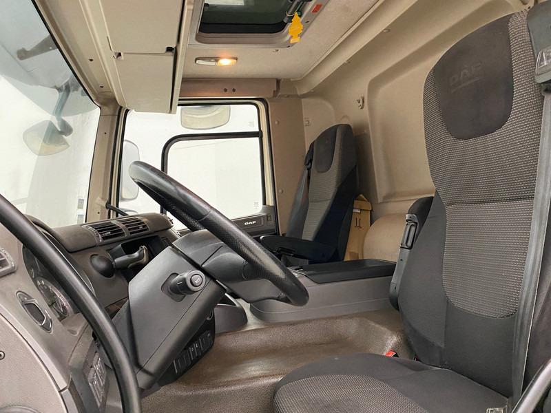 Camión caja cerrada DAF CF 310: foto 10 Camión caja cerrada DAF CF 310: foto 10