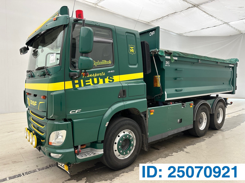 DAF CF 440 - 6x4 - Camión volquete: foto 1 DAF CF 440 - 6x4 - Camión volquete: foto 1